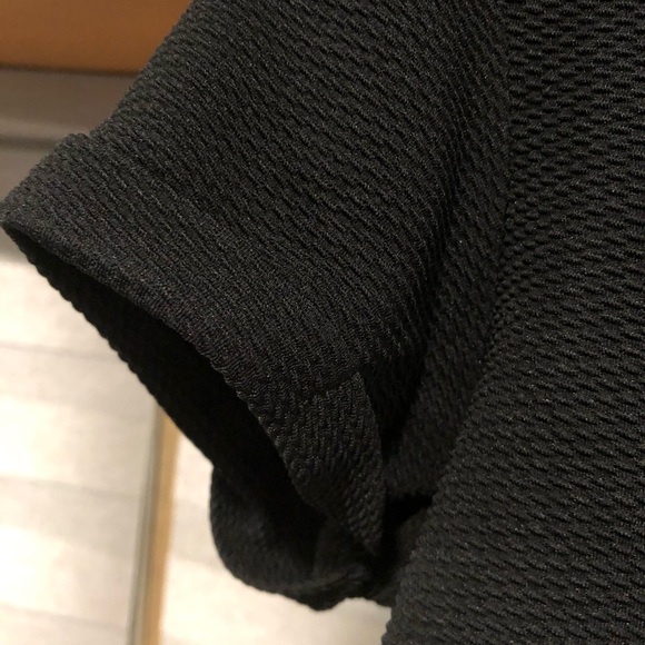 Marilyn Monroe cropped black short sleeve shirt
- size m - Picture 4 of 4